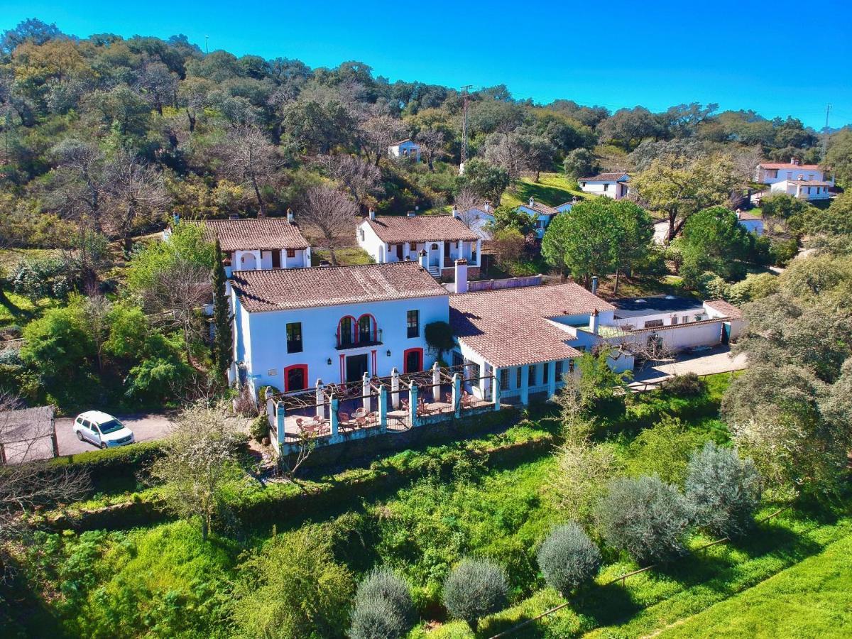 Finca Valbono Apartamentos Rurales Y Hotel Aracena Bagian luar foto