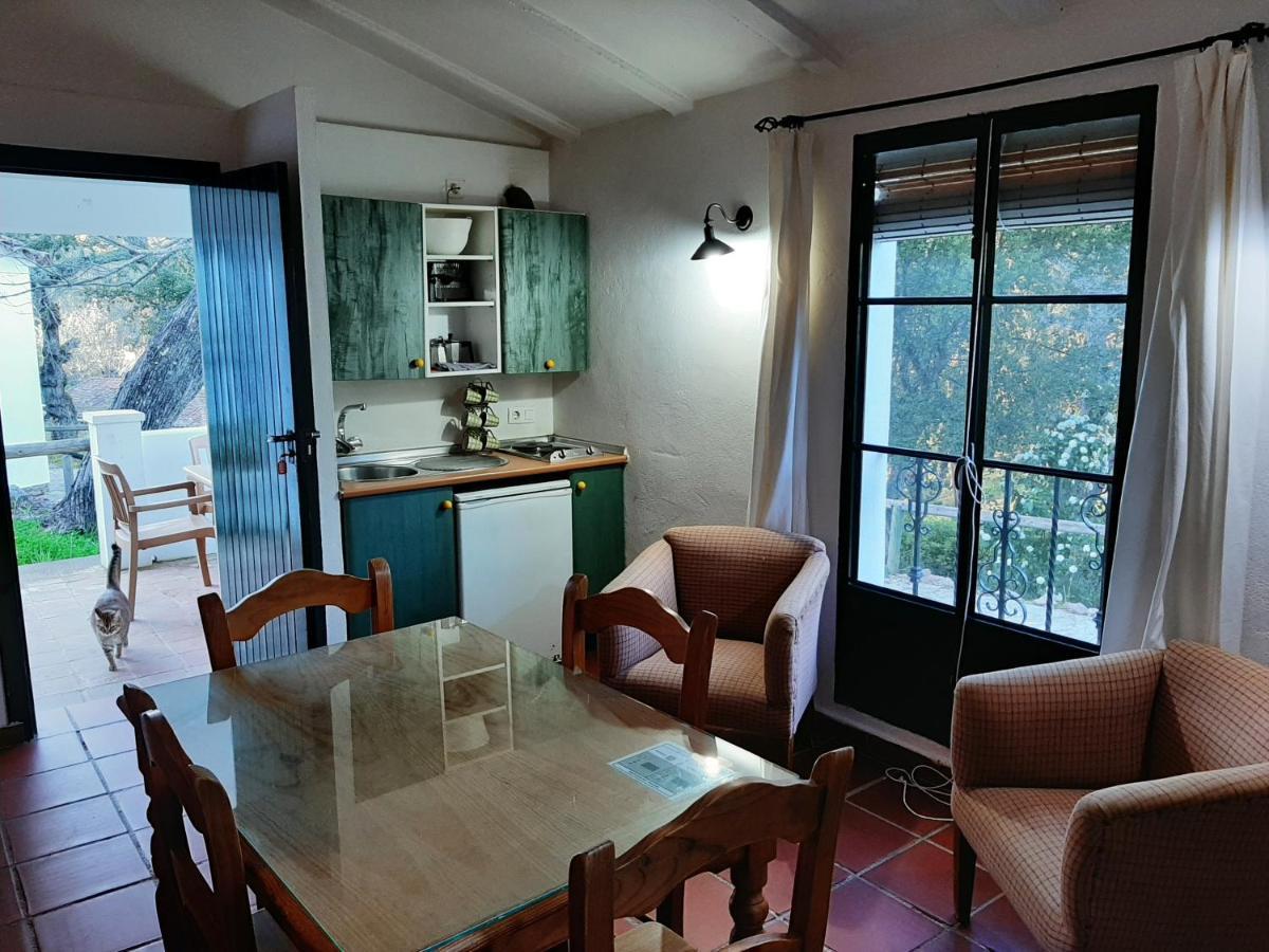 Finca Valbono Apartamentos Rurales Y Hotel Aracena Bagian luar foto