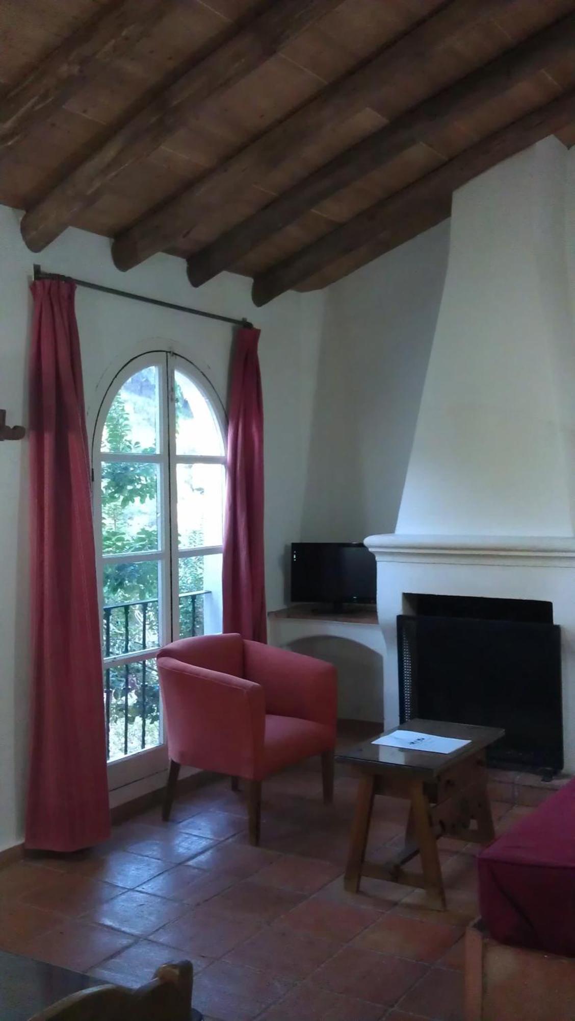 Finca Valbono Apartamentos Rurales Y Hotel Aracena Bagian luar foto