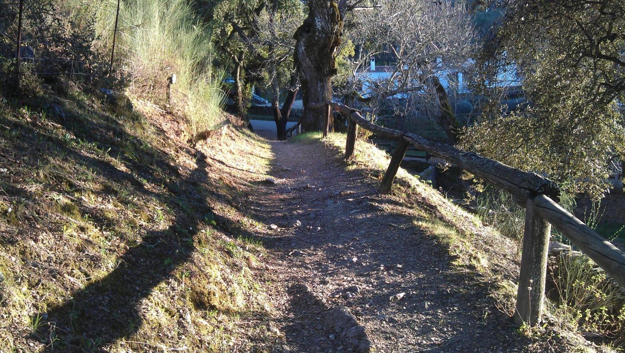 Finca Valbono Apartamentos Rurales Y Hotel Aracena Bagian luar foto