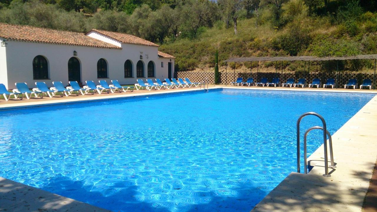 Finca Valbono Apartamentos Rurales Y Hotel Aracena Bagian luar foto